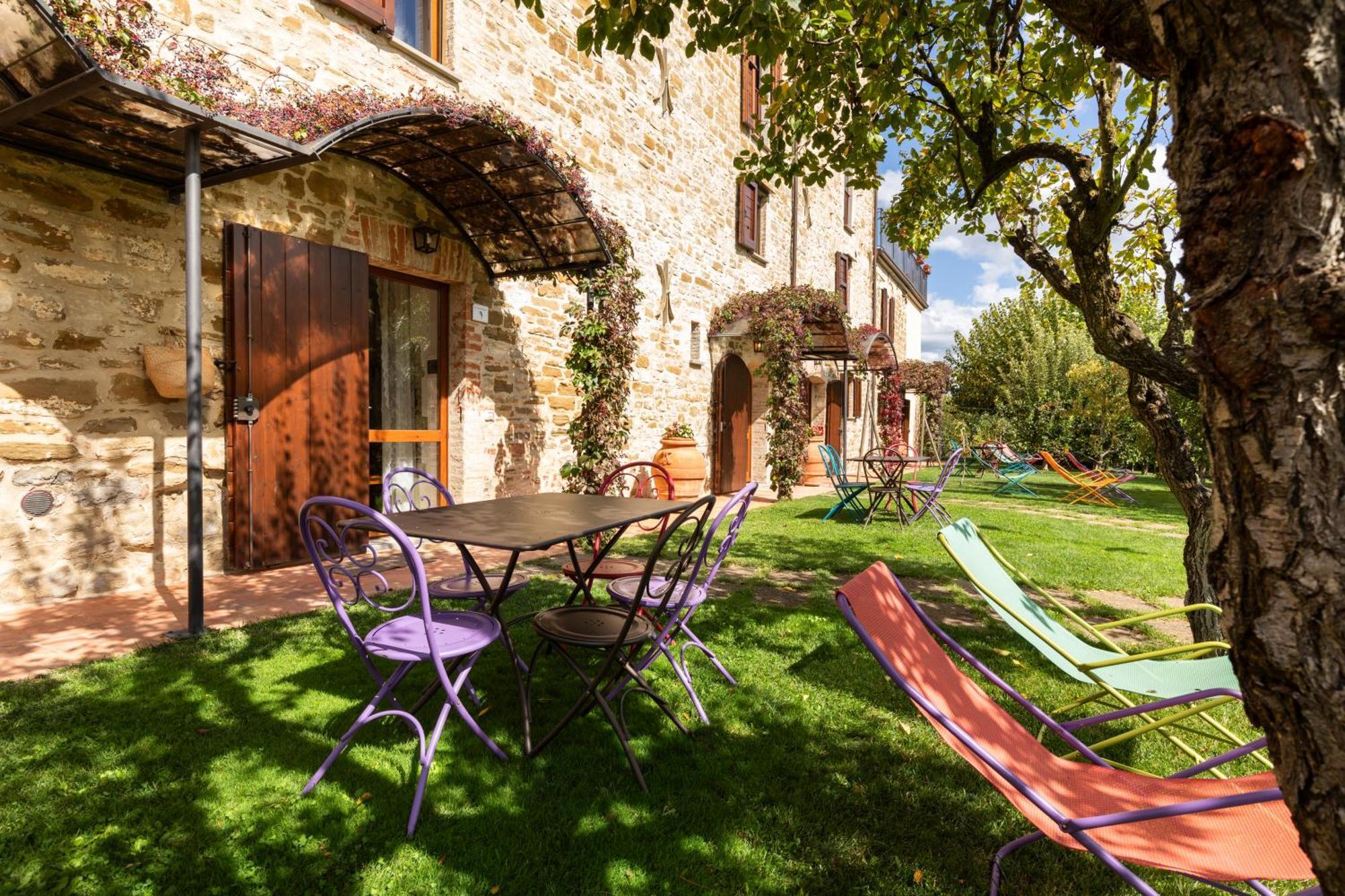 Agriturismo I Gelsi Di Santa Cristina Губбіо Екстер'єр фото