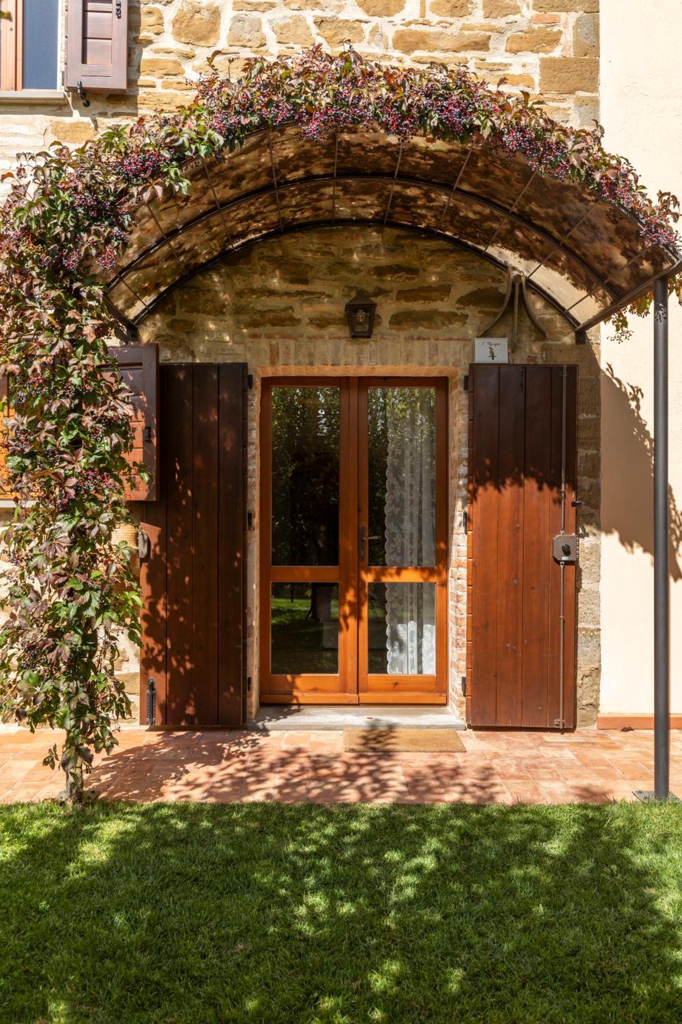 Agriturismo I Gelsi Di Santa Cristina Губбіо Екстер'єр фото